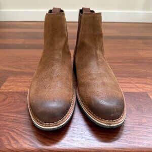 The Finn Sienna Chelsea Boots Size 8.5
